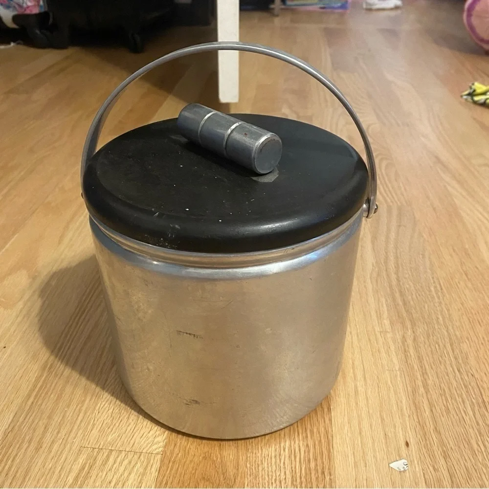 Vintage Aluminum Ice Bucket Metal Silver Bar Accessory